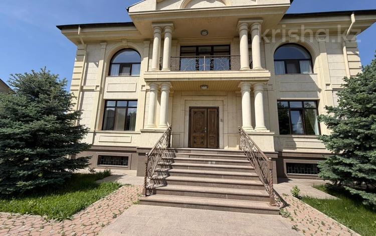 Отдельный дом · 8 комнат · 550 м² · 12 сот., Жангир хана 19 за 360 млн ₸ в Алматы, Медеуский р-н — фото 2