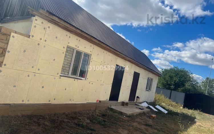 Отдельный дом · 8 комнат · 180 м² · 12 сот., Шабыт — Шабыт за 25 млн ₸ в Актобе, жилой массив Ясное — фото 2