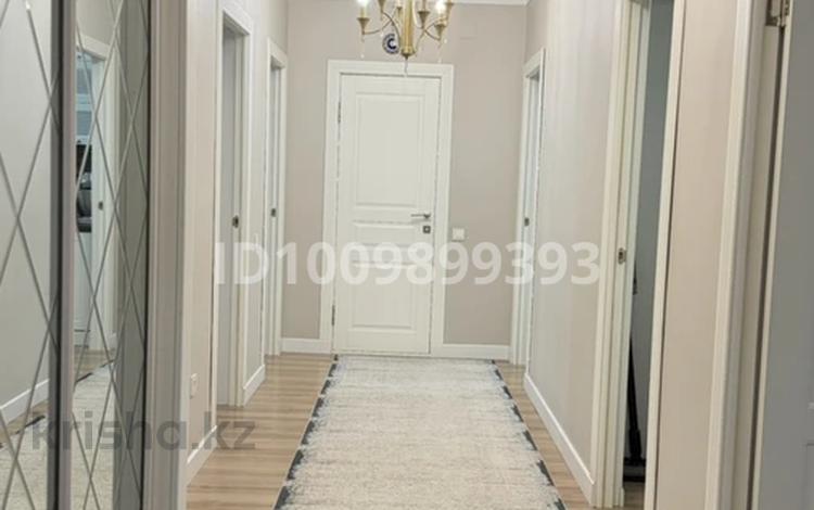 4-комнатная квартира · 100 м² · 9/10 этаж, мкр Аксай-1 11/7 за 72 млн ₸ в Алматы, Ауэзовский р-н — фото 2