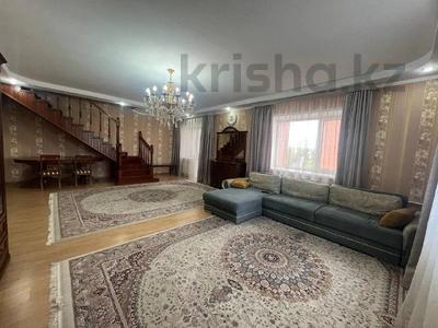 5-комнатная квартира · 211 м² · 4/5 этаж, Наурыз 6б за 77.4 млн 〒 в Костанае