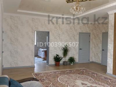 Отдельный дом · 4 комнаты · 130 м² · 8 сот., мкр Сауле за 30 млн ₸ в Шымкенте, Аль-Фарабийский р-н