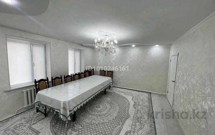 Жеке үй · 6 бөлме · 130 м² · 6 жүзд., Акылбекова 84, бағасы: 28 млн ₸ в Таразе — фото 2