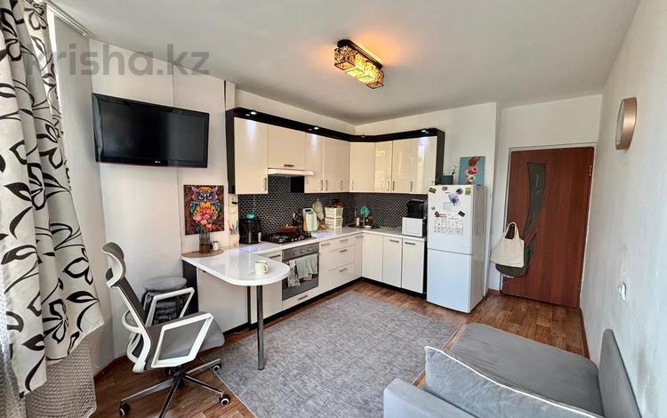 1-бөлмелі пәтер · 40 м² · 4/6 қабат, Ақсай-4 ш/а. 16Б, бағасы: 33 млн ₸ в Алматы, Ауэзовский р-н — фото 48