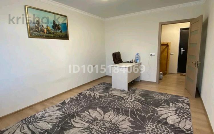 1-комнатная квартира · 42 м² · 2/9 этаж, мкр 12 за 16.5 млн ₸ в Актобе — фото 2