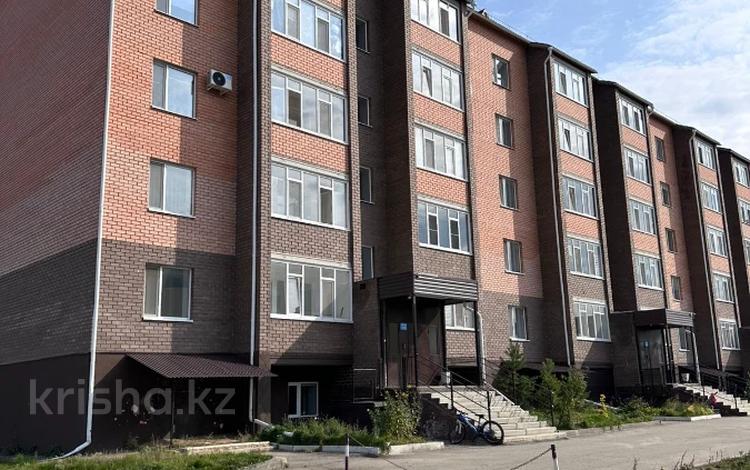 2-комнатная квартира · 41 м² · 2/5 этаж, Центральный 24в за 19.5 млн ₸ в Акмолинской обл. — фото 2