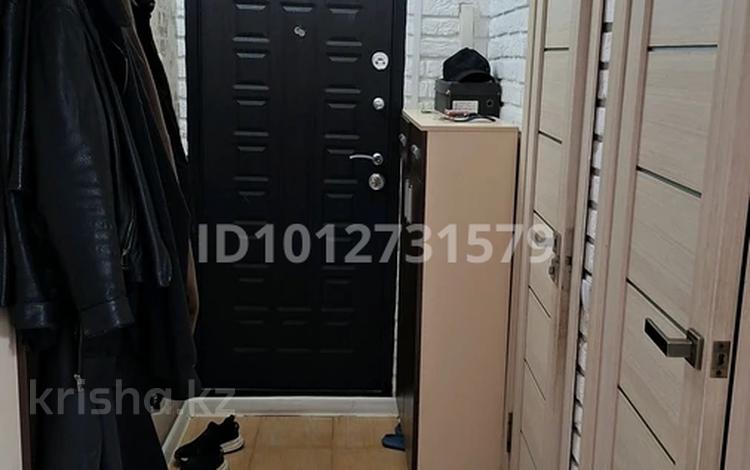3-бөлмелі пәтер · 60 м², мкр №8 34, бағасы: 39.5 млн ₸ в Алматы, Ауэзовский р-н — фото 2