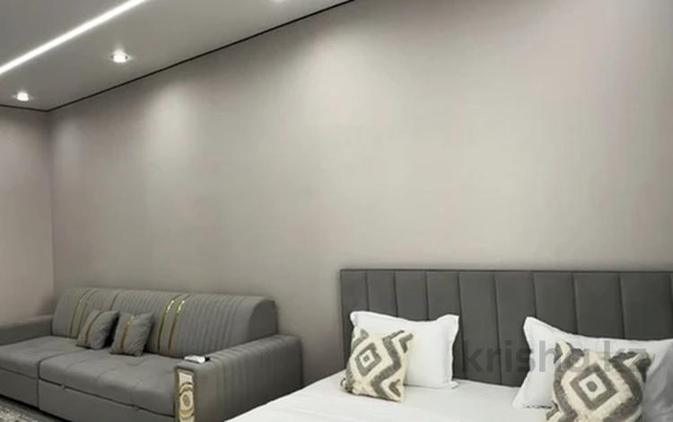 3-комнатная квартира · 85 м² · 12/18 этаж, мкр Сайран, Мкр Сайран Утеген батыра 11 д 7 за 26 000 ₸ в Алматы, Ауэзовский р-н — фото 2