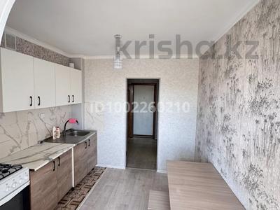 2-комнатная квартира · 56 м² · 7/10 этаж, мкр 8, Бр. Жубановых 285 за 190 000 〒 в Актобе
