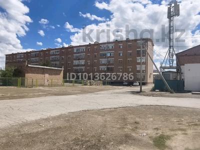 2-бөлмелі пәтер · 58 м² · 4/5 қабат, титов м.а 2 — Ер Тарғын садиктің жанындағы 5 этажка қызыл дом, бағасы: 12 млн ₸ в 