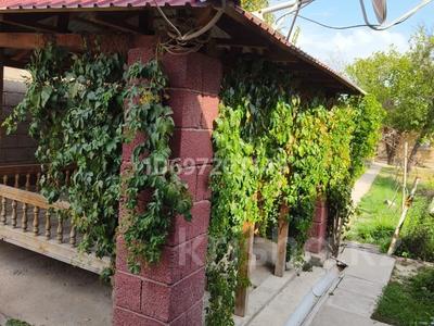 Отдельный дом · 7 комнат · 250 м² · 12 сот., Нефтихимик 1 за 20 млн 〒 в Шубарсу