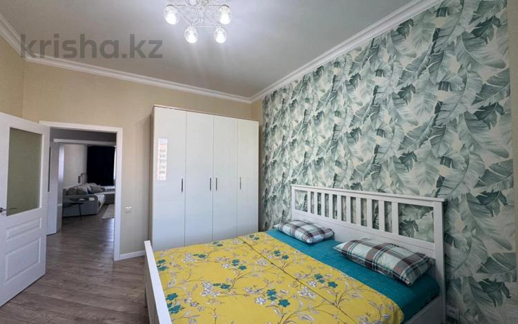 2-комнатная квартира · 72 м² · 7/9 этаж, мкр. Алтын орда, Алии молдагуловой за 33.8 млн 〒 в Актобе — фото 2