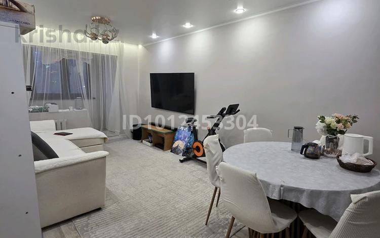 3-бөлмелі пәтер · 60 м² · 3/5 қабат, мкр Аксай-2 23 — Толе Би Момышулы, бағасы: 38 млн ₸ в Алматы, Ауэзовский р-н — фото 2