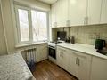 2-комнатная квартира · 44.7 м² · 3/5 этаж, мкр Юго-Восток, Республики за 16 млн ₸ в Караганде, Казыбек би р-н — фото 3