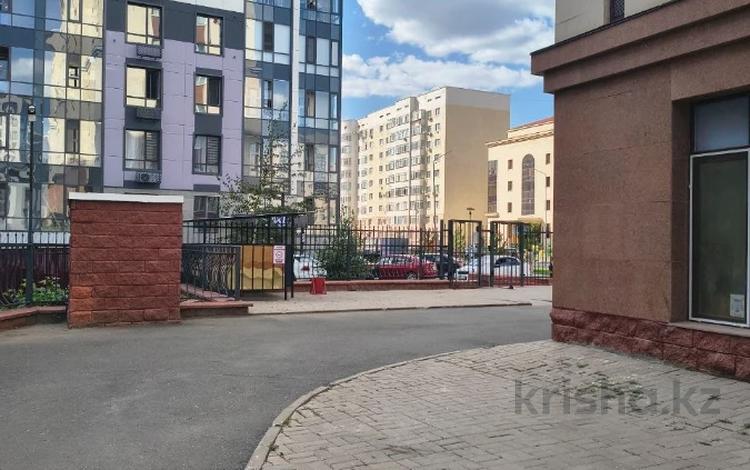 3-комнатная квартира · 88 м² · 10/10 этаж, Бухар жырау за 44.5 млн ₸ в Астане, Есильский р-н — фото 2