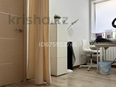 Свободное назначение, салоны красоты, кабинеты и рабочие места, студии · 13 м² за 60 000 ₸ в Павлодаре