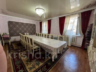 Жеке үй · 4 бөлме · 110 м² · 4 жүзд., Мукана Атабаева 96 — Массив Арай, бағасы: ~ 26 млн ₸ в Таразе
