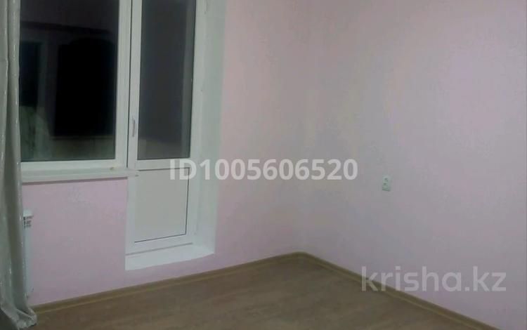 1-бөлмелі пәтер · 40 м² · 2/12 қабат, мкр Аксай-1А — Момышулы Толе би, бағасы: 210 000 ₸ в Алматы, Ауэзовский р-н — фото 3
