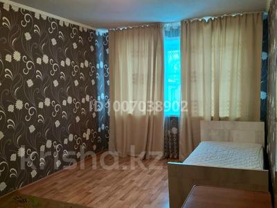 3-комнатная квартира · 60 м² · 3/5 этаж, мкр Юго-Восток, Сатыбалдина 17 за 200 000 〒 в Караганде, Казыбек би р-н