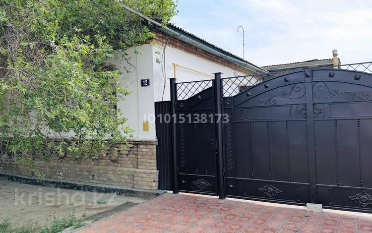 Отдельный дом · 4 комнаты · 150 м² · 10 сот., Алисова 12 — Ескі базар аймағы. прос. Независомости мен Рыскулов көшесімен қиылысады за 180 000 ₸ в  — фото 2