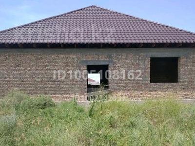 Отдельный дом · 4 комнаты · 182 м² · 6 сот., ул. 2 34 — ул. Хан тәңірі за ~ 25.3 млн ₸ в Боралдае (Бурундай), мкр Водник-3