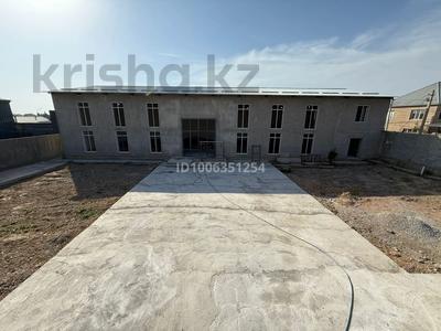 Свободное назначение, офисы, магазины и бутики, склады, азс, автосервисы и автомойки, общепит, салоны красоты, сельское хозяйство, бани, гостиницы и зоны отдыха, медцентры и аптеки, образование, развлечения · 1200 м² за 150 млн ₸ в Шымкенте