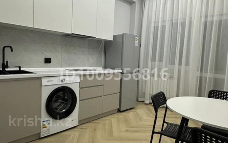 1-бөлмелі пәтер · 38 м² · 2/7 қабат, Микрорайон 4 61/1, бағасы: 250 000 ₸ в Конаеве — фото 4