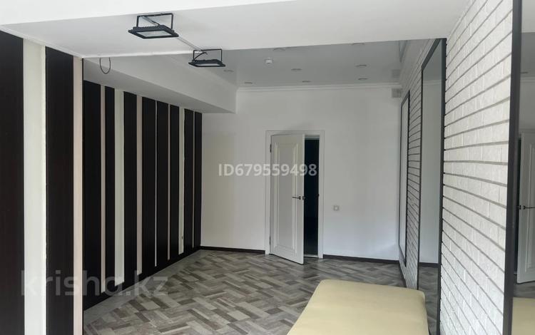 Кеңселер · 176 м², бағасы: 1.6 млн ₸ в Алматы, Бостандыкский р-н — фото 2