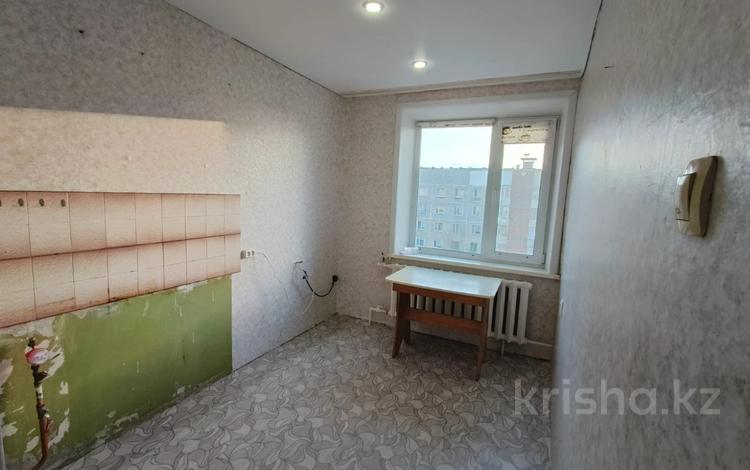 3-бөлмелі пәтер · 65 м² · 6/6 қабат, Беркимбаева 112, бағасы: 15 млн ₸ в Экибастузе — фото 3
