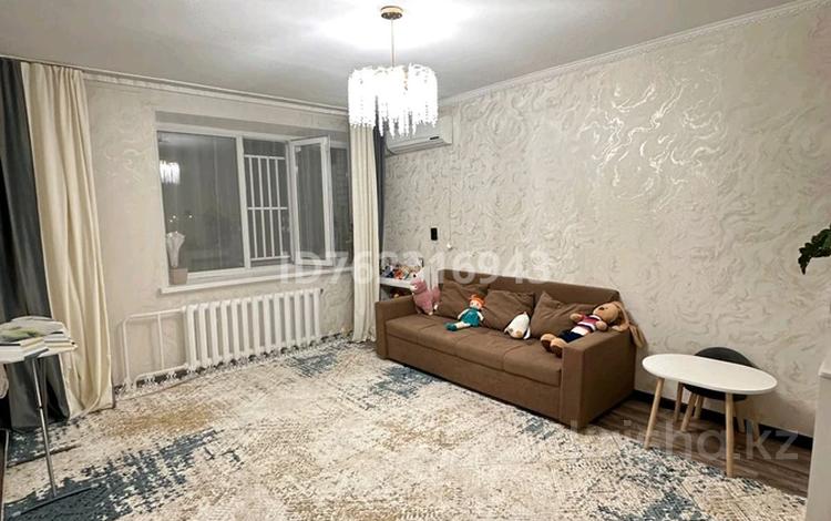3-комнатная квартира · 61.7 м² · 9/9 этаж, мкр Кунаева 2 за 26 млн ₸ в Уральске — фото 14