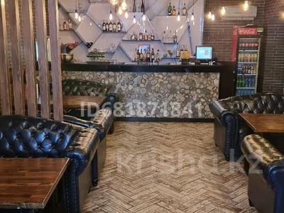 Коммерциялық жылжымайтын мүлік в Атырауской обл.: Еркін · 1500 м², бағасы: 3.5 млн 〒 Еркін · 1500 м², бағасы: 3.5 млн 〒 в Атырау, мкр Центральный