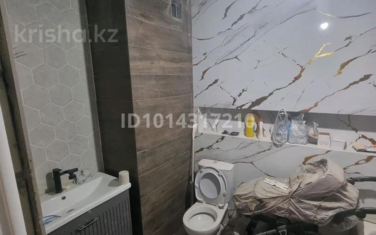 1-комнатная квартира · 42.8 м² · 11/20 этаж, Жумекен Нажимеденов 33 за 22.5 млн ₸ в Астане, Сарайшык р-н — фото 2