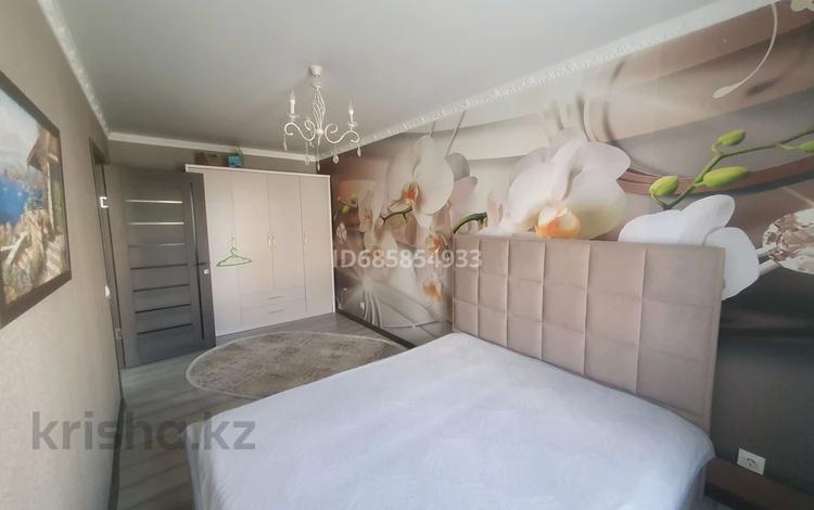 2-комнатная квартира · 55 м² · 4/5 этаж, проспект Республики 27 — Кенесары за 15 000 〒 в Астане, Сарыарка р-н — фото 11