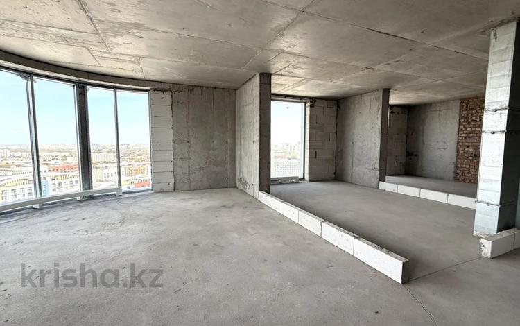 4-комнатная квартира · 140 м² · 21/22 этаж, пр. Туран, около ТРЦ Хан Шатыр 37/3 за 165 млн 〒 в Астане, Нура р-н — фото 2