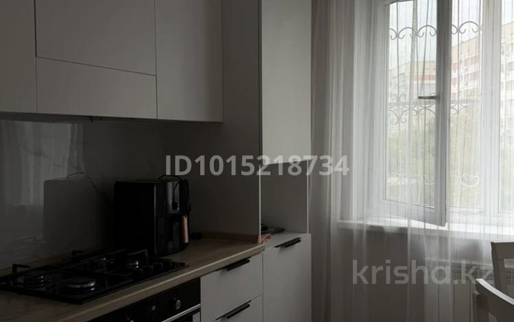 1-комнатная квартира · 40.2 м² · 5/9 этаж, мкр Жетысу-2 за 300 000 ₸ в Алматы, Ауэзовский р-н — фото 2