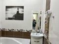 1-комнатная квартира · 50 м² · 8/9 этаж, Алии Молдагуловой 30б — ТЦ Алия, Стадион за 15 000 ₸ в Актобе — фото 8