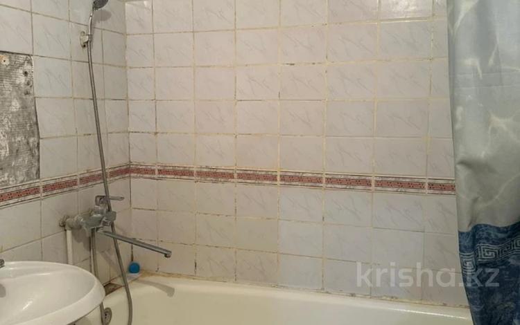 1-комнатная квартира · 42 м² · 2/5 этаж, мкр Айнабулак-4 за 24 млн ₸ в Алматы, Жетысуский р-н — фото 2