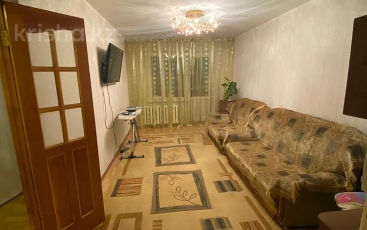 2-комнатная квартира · 44 м² · 4/5 этаж, Каныша Сатпаева 111 за 300 000 ₸ в Алматы, Бостандыкский р-н — фото 2