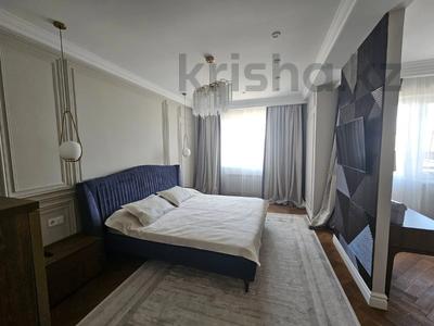 5-бөлмелі пәтер · 175 м² · 3/3 қабат, Какимбек Салыков 42, бағасы: 183 млн ₸ в Алматы, Бостандыкский р-н
