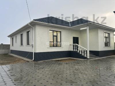 Отдельный дом · 5 комнат · 200 м² · 5 сот., Тауке хан 32 за 49 млн 〒 в Таразе