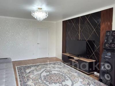 2-комнатная квартира · 81.4 м² · 2/5 этаж, Губарова 31 — Район Остановки Депо за 43 млн ₸ в Уральске