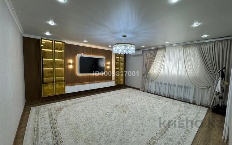 2-бөлмелі пәтер · 60 м² · 1/4 қабат, Көктем 39 — Орталық, бағасы: 26 млн ₸ в Жанаозен — фото 13