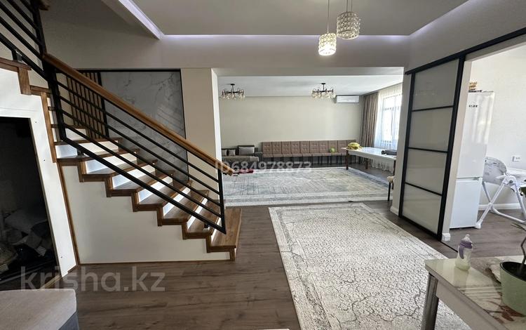 3-комнатная квартира · 160 м², С.Данен улы 38 за 46 млн 〒 в Таразе — фото 19