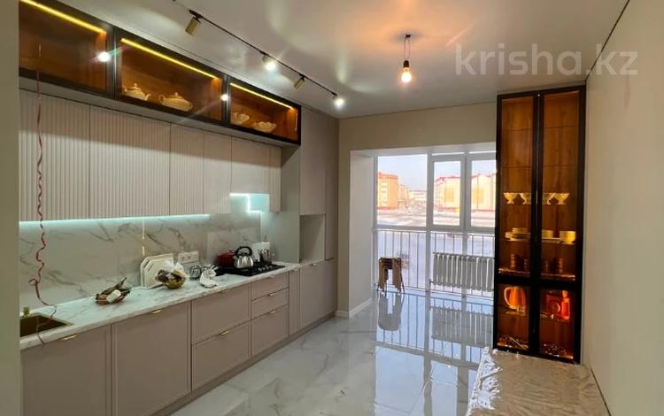3-комнатная квартира · 90 м² · 3/9 этаж, мкр. Алтын орда, Тауелсиздик за 40 млн ₸ в Актобе — фото 4
