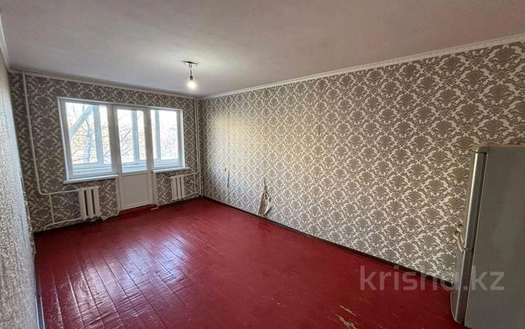 1-комнатная квартира · 30 м² · 4/5 этаж, с Тюленина за 10.5 млн 〒 в Уральске — фото 2