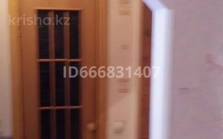 1-бөлмелі пәтер · 35 м², улица Курмангазы 163 — Проспект Абая, бағасы: 7 000 ₸ в Уральске — фото 2