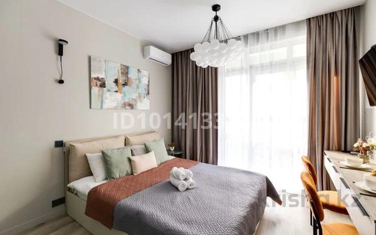 1-бөлмелі пәтер · 42 м² · 15/17 қабат, Абая 165 — Тургут Озала, бағасы: 3 000 ₸ в Алматы, Алмалинский р-н — фото 2