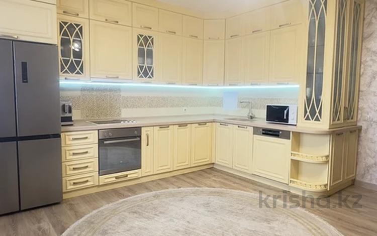 3-бөлмелі пәтер · 131.2 м² · 17/20 қабат, Кенесары 65, бағасы: 58 млн ₸ в Астане, р-н Байконур — фото 2