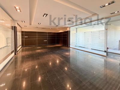 Кеңселер, кабинеттер және жұмыс орындары · 612 м², бағасы: ~ 5.5 млн ₸ в Алматы, Алмалинский р-н
