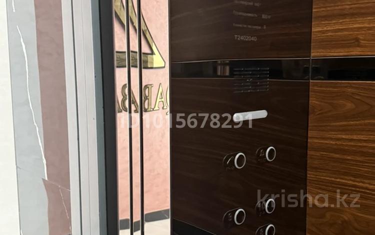 2-бөлмелі пәтер · 74 м² · 2/9 қабат, Алтын орда ш/а. 11Б, бағасы: 45 млн ₸ в Актобе, мкр. Алтын орда — фото 2