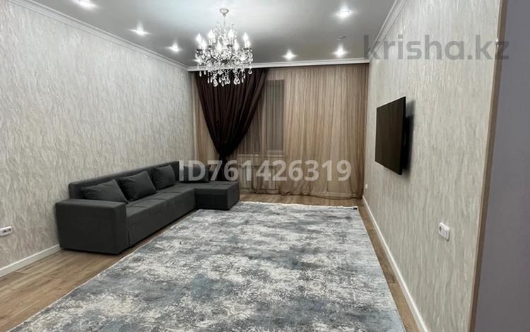 2-бөлмелі пәтер · 74 м² · 1/9 қабат, Вокзальная 4/1, бағасы: 45 млн ₸ в Уральске — фото 2